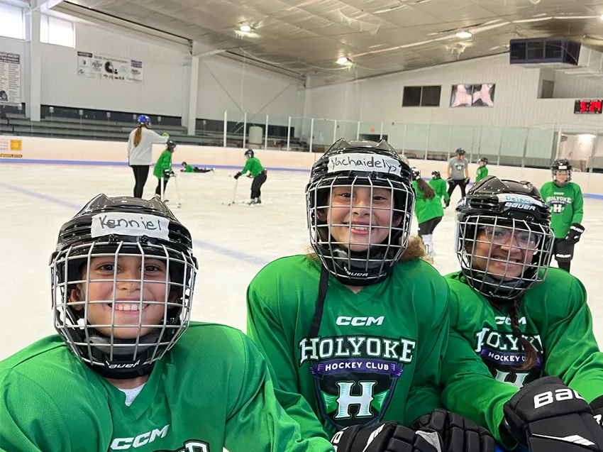 carousel holyoke hockey club 1